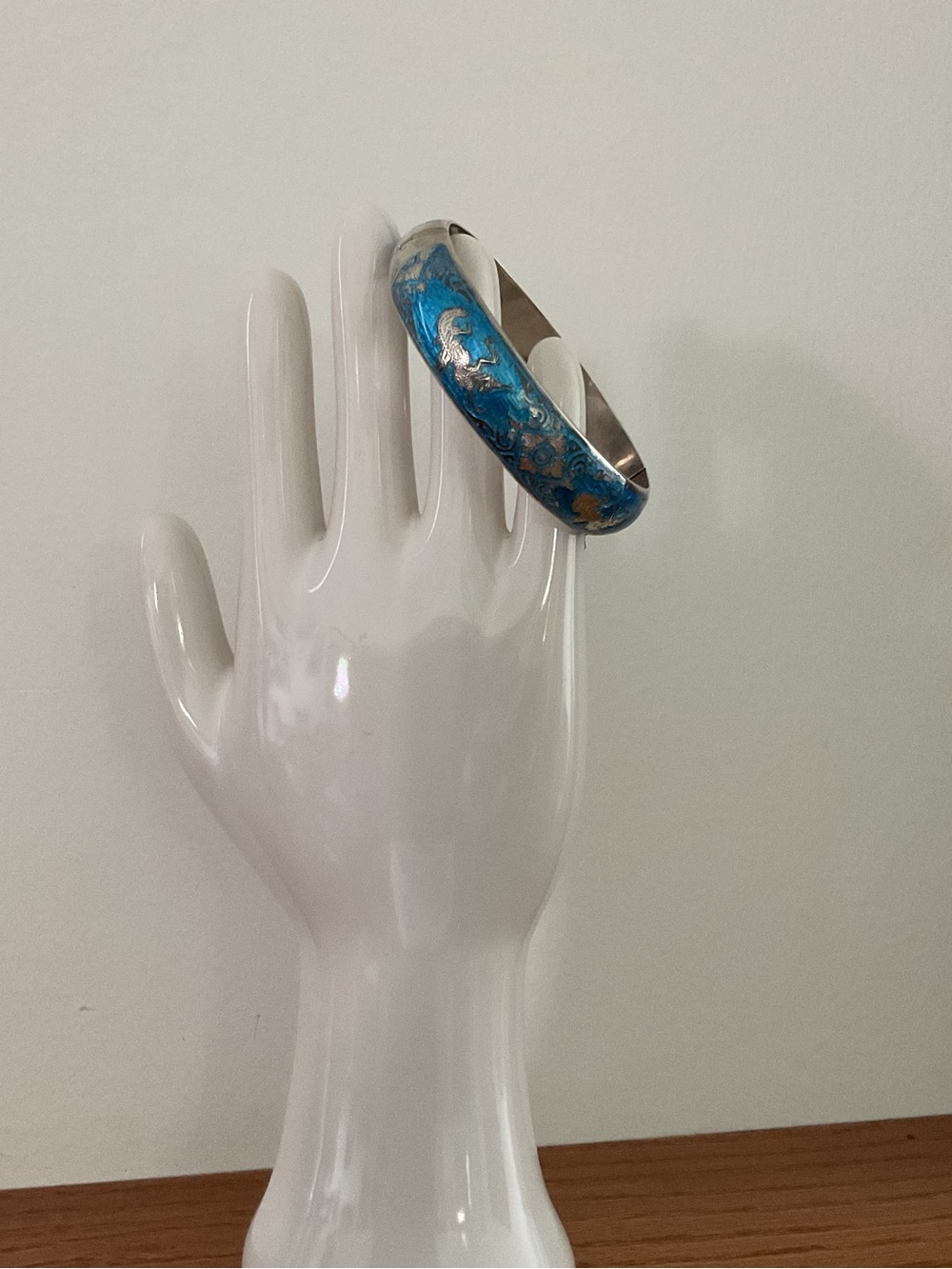 Vintage Sterling Silver Blue Enamel Hinged Bangle Bracelet